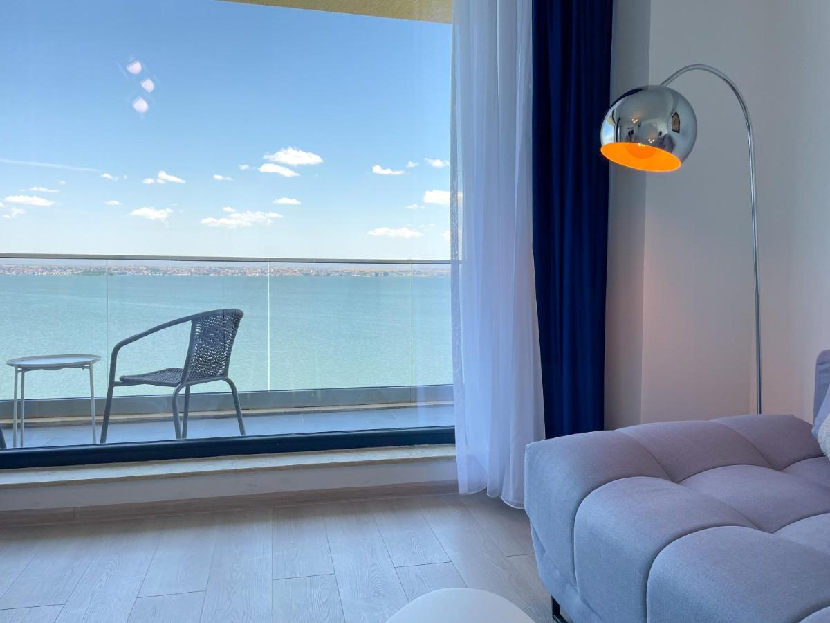 Azure Sea Apartments - Bychoice Mamaia Esterno foto