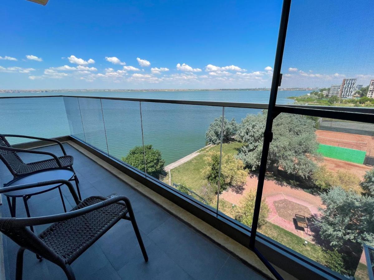 Azure Sea Apartments - Bychoice Mamaia Esterno foto